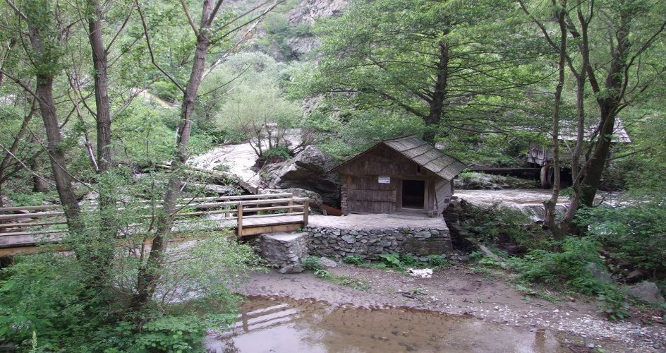 Un loc de poveste din Romania!! Țara morilor de apă de la Rudăria!!!