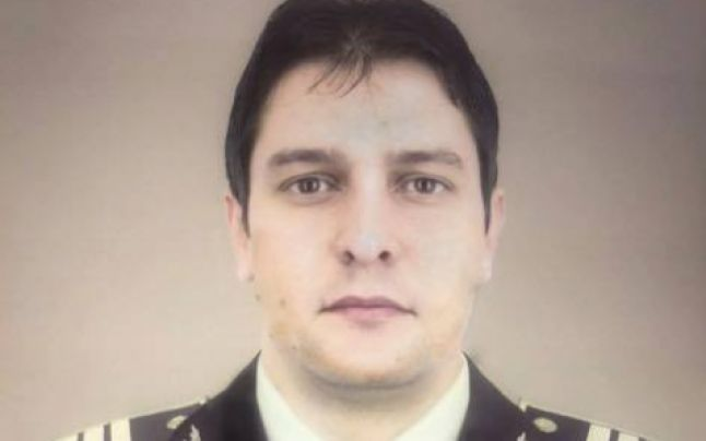 Mesajul unui poliţist, după ce a văzut fluturaşul de salariu al unui infirmier: „Mi-am cumpărat o găleată cu mop şi cred că pun trusa criminalistică în cui”